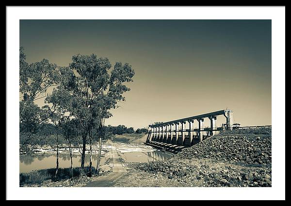 EJ Beardmore Dam Qld Black and White - Framed Print - vrmediadecor.vrmedia.com.au