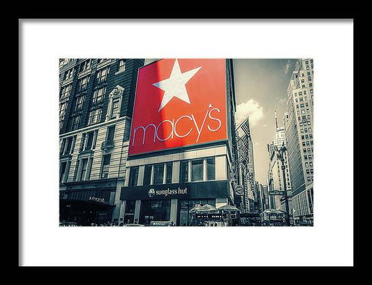 Iconic Macy's Department Store New York - Framed Print - vrmediadecor.vrmedia.com.au