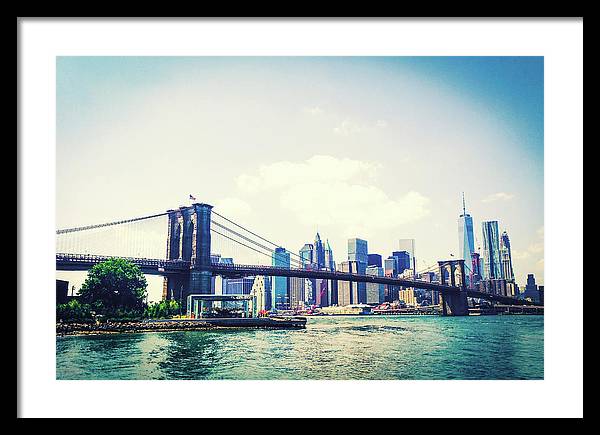 Long Island, Brooklyn Bridge, New York in Colour - Framed Print