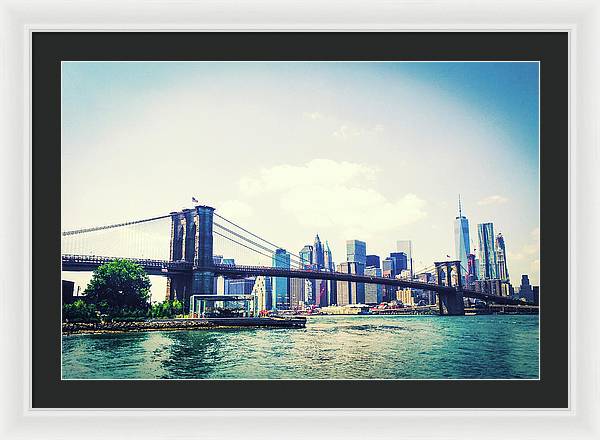 Long Island, Brooklyn Bridge, New York in Colour - Framed Print