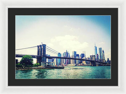 Long Island, Brooklyn Bridge, New York in Colour - Framed Print